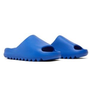 Yeezy Slides Azure Size 11